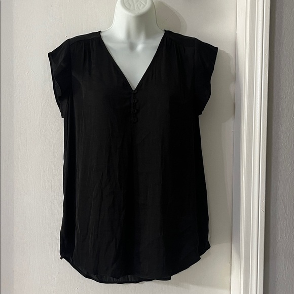 Maison D’Amelie Tops - Maison d’ Amelie Black V-Neck Button Blouse